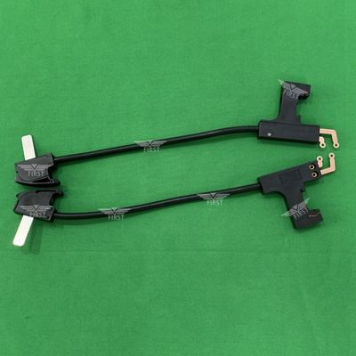 Old Leybold High End Plastik / baja pisau pemotong untuk mesin tekstil mengisi gerakan berhenti dengan panjang 275mm
