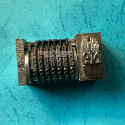 Mesin Cetak Nomor Letterpress 6 Digit Terbalik dengan Bahan Besi dan Umur Pemakaian Panjang untuk Suku Cadang Mesin Cetak